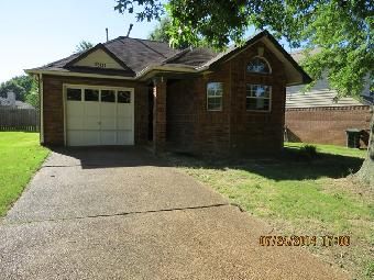 3501 Sugar Tree Ln, Memphis, TN 38135