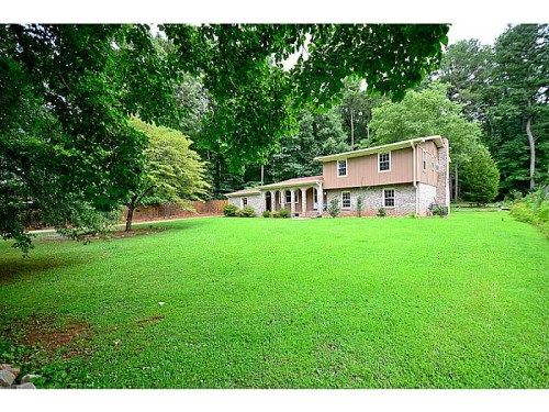 1500 Lucelle Avenue, Stone Mountain, GA 30087