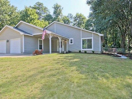 10855 Spotted Pony Trail, Alpharetta, GA 30022