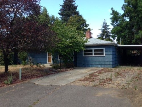 1617 Oregon Avenue, Medford, OR 97504