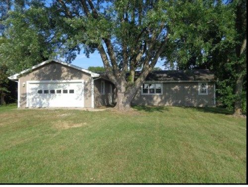 18683 Linwood Road, Linwood, KS 66052