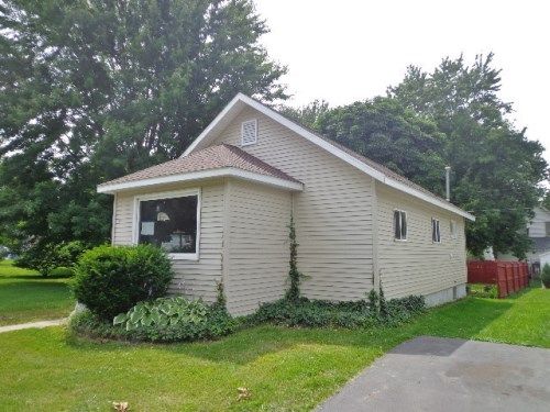 501 Hayes Ave, Alma, MI 48801