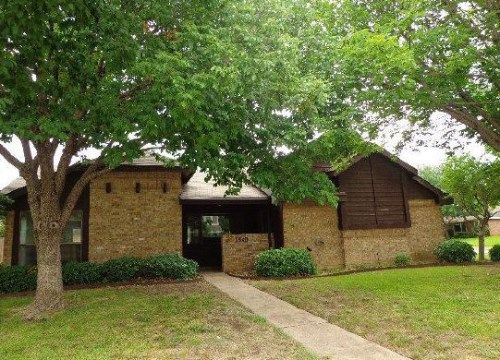 3840 Province Dr, Carrollton, TX 75007