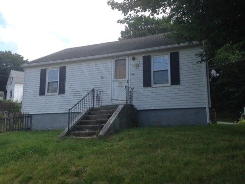 164 Conant St, Gardner, MA 01440