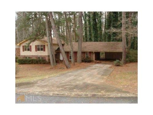 886 Granite Spring Lane, Stone Mountain, GA 30083