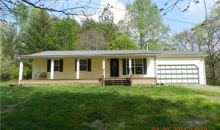 997 Mill Road Moss, TN 38575