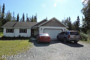 2271 S Rue De La Paix Loop, Wasilla, AK 99654