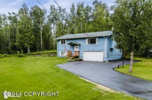 226 W Graybark Drive, Wasilla, AK 99654