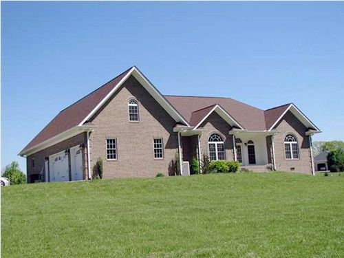 100 COUNTY RD 372, Niota, TN 37826