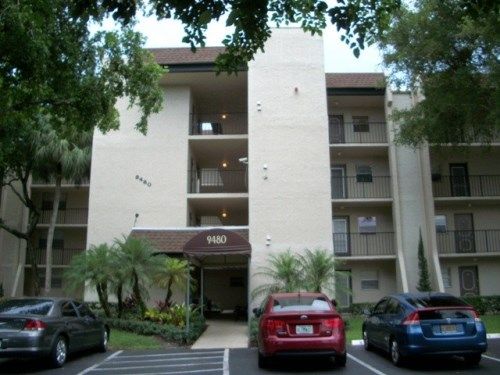 9480 Poinciana Place #108, Fort Lauderdale, FL 33324