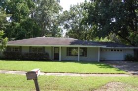 212 Dafney Dr, Lafayette, LA 70503