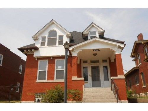 4327 S Compton Ave, Saint Louis, MO 63111