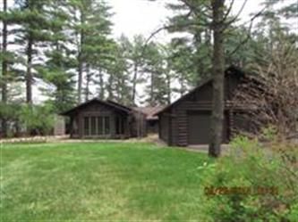 N2442 W Miner Dr, Waupaca, WI 54981