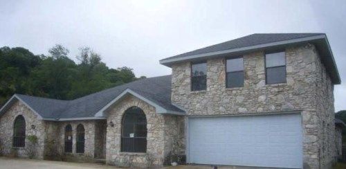 160 Cherry Bluff Ridge, Comfort, TX 78013