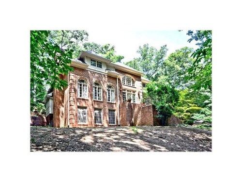 5100 Hunters Hill Cove Sw, Lilburn, GA 30047