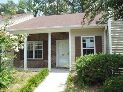 13 Chaintree Dr, Savannah, GA 31419