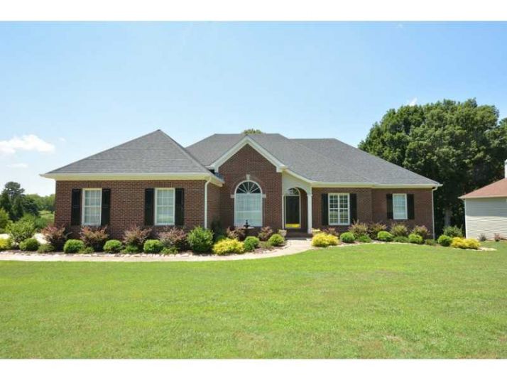 6351 Chestnut Hill Road, Flowery Branch, GA 30542