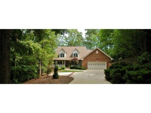 6439 Point Twenty Two, Gainesville, GA 30506