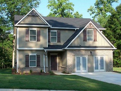 205 Woods Circle, Ball Ground, GA 30107