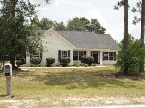 80 Yeomans Way, Jesup, GA 31545