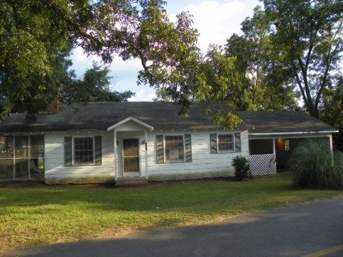 103 Brooks St, Gordon, GA 31031