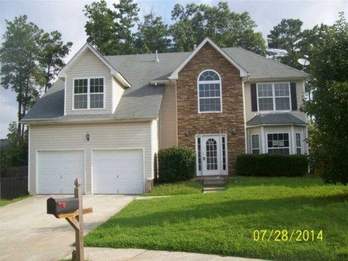 3172 Berthas Overlook, Douglasville, GA 30135