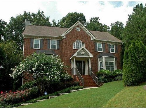 8985 Stonelake Court, Roswell, GA 30076