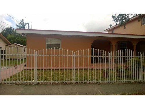 271 NW 40 CT, Miami, FL 33126