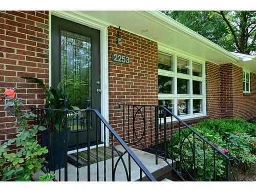 2253 Rando Lane Nw, Atlanta, GA 30318