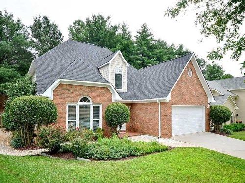 110 Glen Holly Drive, Roswell, GA 30076