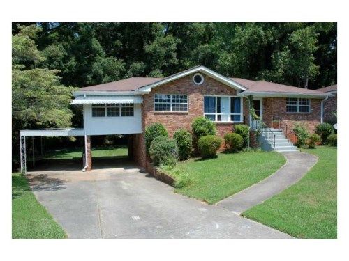 3296 Betty Circle, Decatur, GA 30032