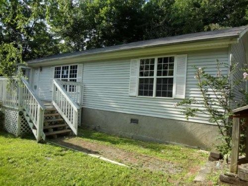 132 Tom Pate Road, Johnson City, TN 37604