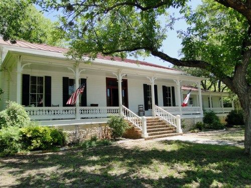 714 Main Street, Comfort, TX 78013