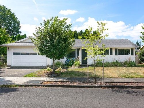 16456 SE Stephens Court, Portland, OR 97233