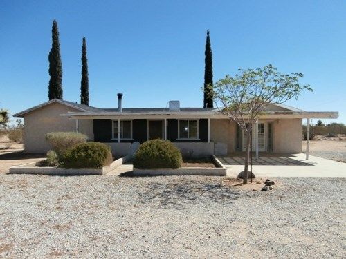 1520 Delgada Avenue, Yucca Valley, CA 92284