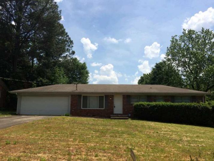 3267 Betty Circle, Decatur, GA 30032