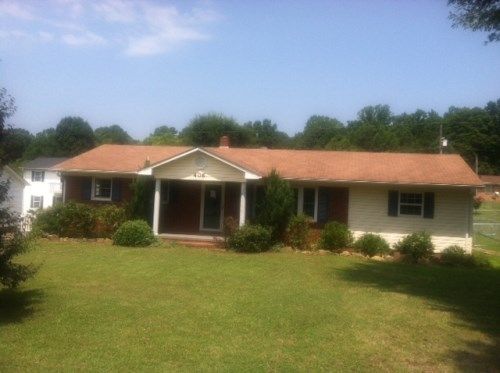 406 Faulkner St, Clover, SC 29710