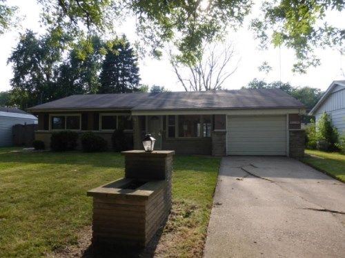 6682 Monroe Ct, Merrillville, IN 46410