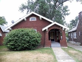 6516 Glenmore Avenue, Saint Louis, MO 63121