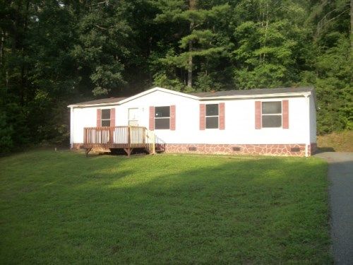 3161 Bear Trail Dr, Lenoir, NC 28645