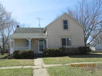 424 Sw 2nd St, Stuart, IA 50250