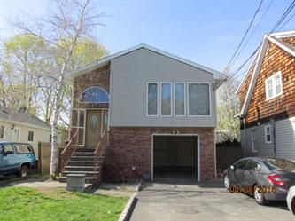 76 E  12th St, Huntington Station, NY 11746