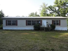 239 Beman Rd, Gladewater, TX 75647