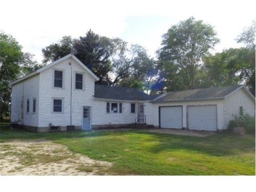 1210 275th St, Nashua, IA 50658