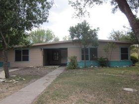 307 Cresham Dr, San Antonio, TX 78218