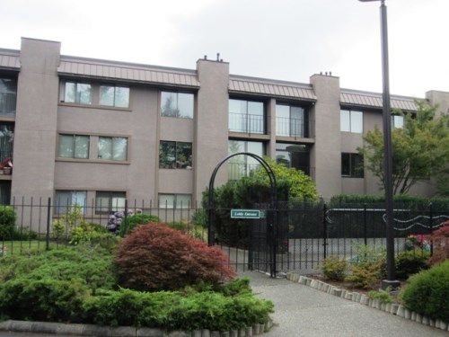 11300 1st Avenue NE Unit 305, Seattle, WA 98125