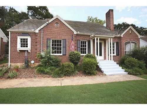 208 Shadowmoor Drive, Decatur, GA 30030