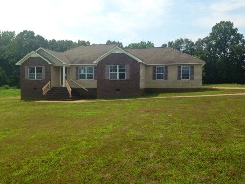 405 Millers Ln, Henderson, TN 38340