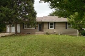 709 SW 6th Street, Lees Summit, MO 64081