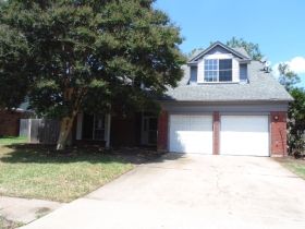 2043 Wanderlust Dr, Lewisville, TX 75067